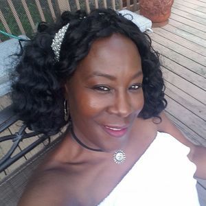 Meet your Posher, Carlene